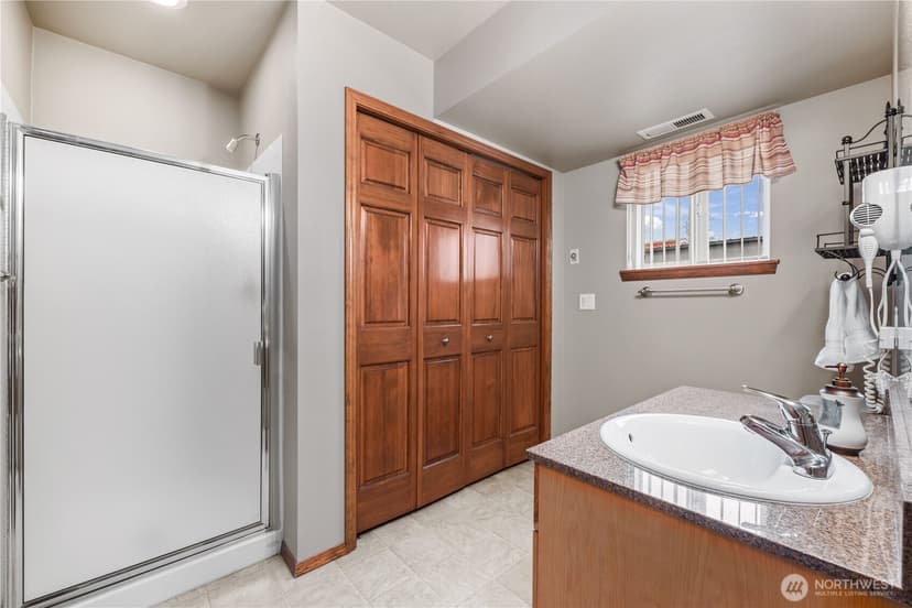 Property photo for 222 Parkway Drive, Manson photo 29