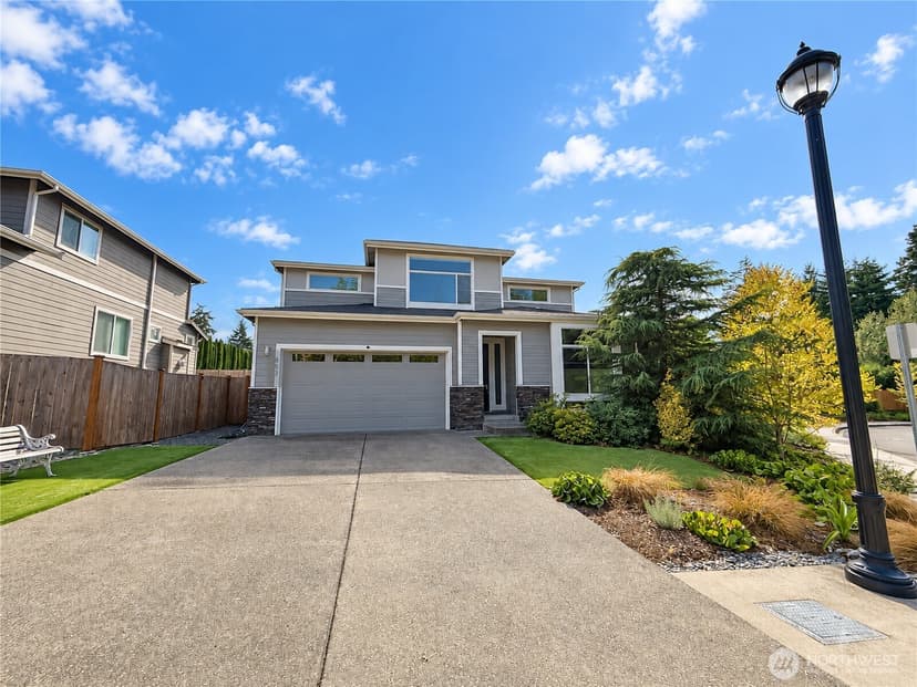 Property photo for 853 S 49th Street, Renton photo 2