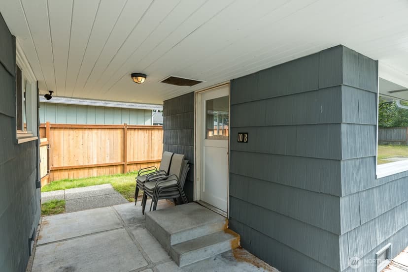 Property photo for 10 E Beech Street, Everett photo 23