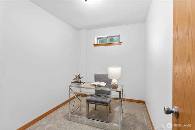 Property photo for 5470 NE 200th Place, Lake Forest Park photo 29