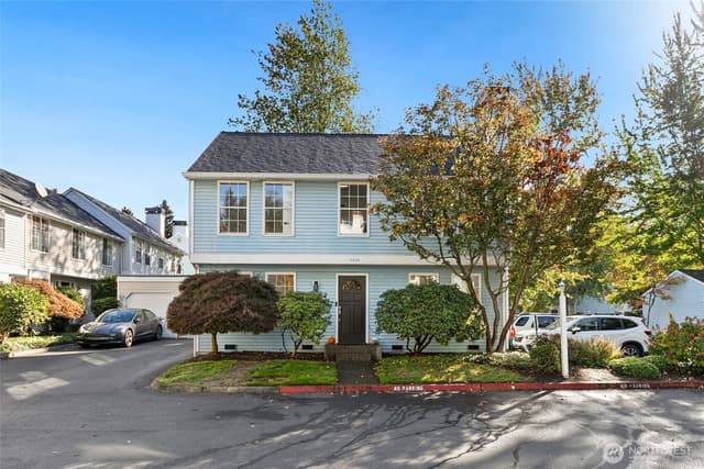 Property photo for 10236 NE 129th Lane, Kirkland