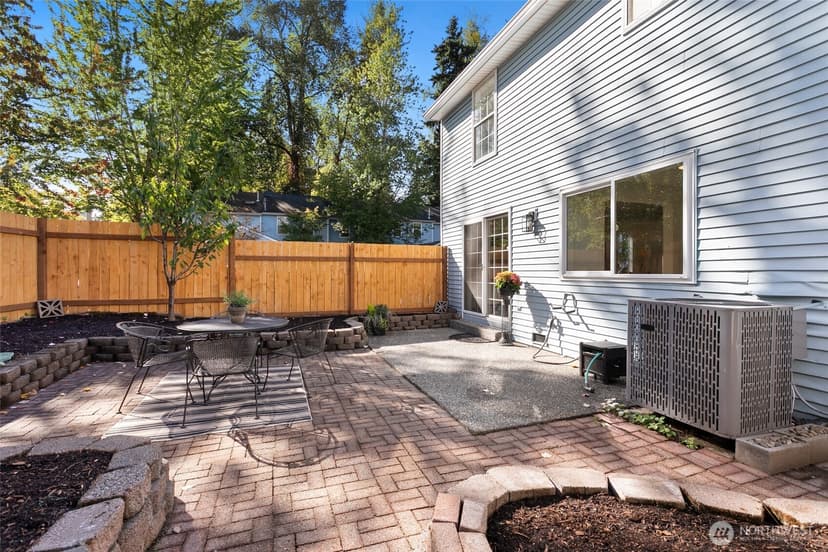 Property photo for 10236 NE 129th Lane, Kirkland photo 26