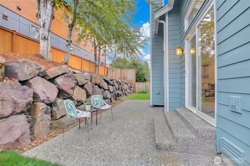 Property photo for 14549 86th Place NE, Kenmore photo 29