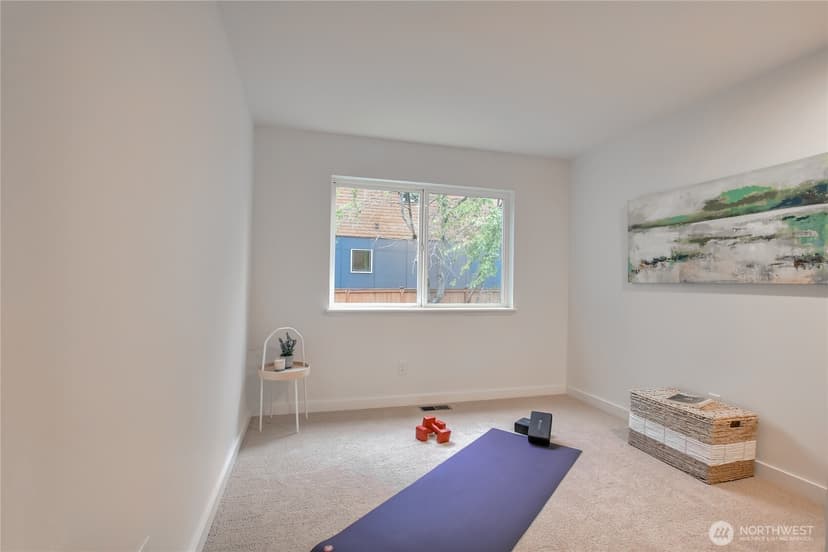 Property photo for 14549 86th Place NE, Kenmore photo 21