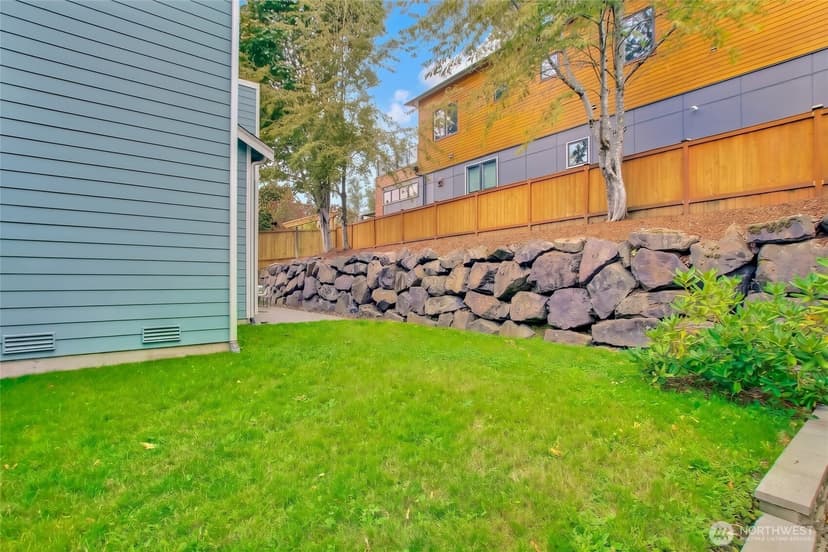 Property photo for 14549 86th Place NE, Kenmore photo 33