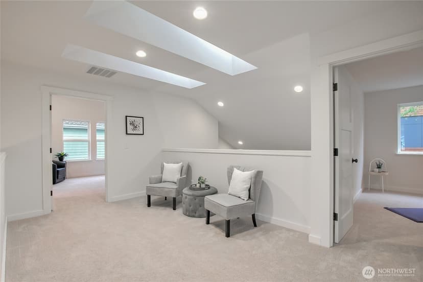 Property photo for 14549 86th Place NE, Kenmore photo 18