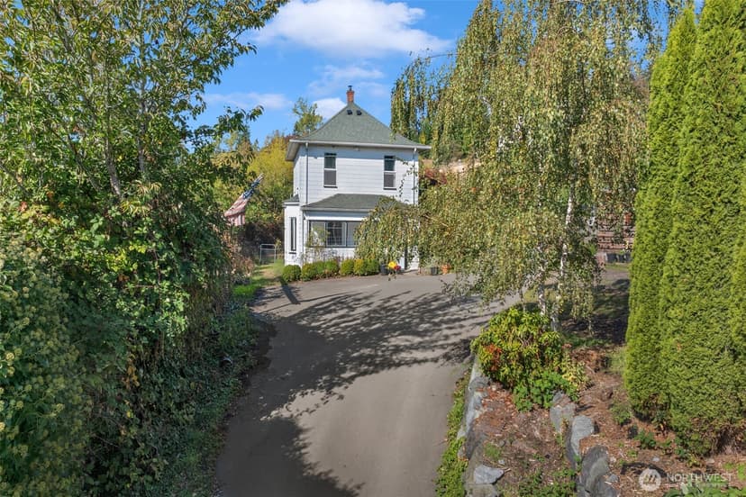 Property photo for 1411 Sunnyside Boulevard, Lake Stevens photo 38