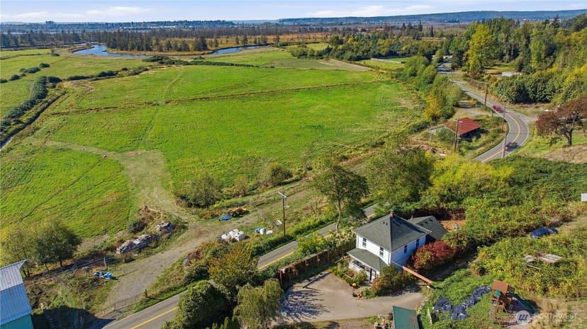 Property photo for 1411 Sunnyside Boulevard, Lake Stevens photo 31