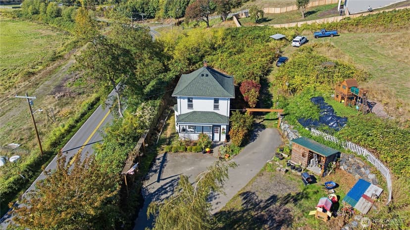 Property photo for 1411 Sunnyside Boulevard, Lake Stevens photo 26