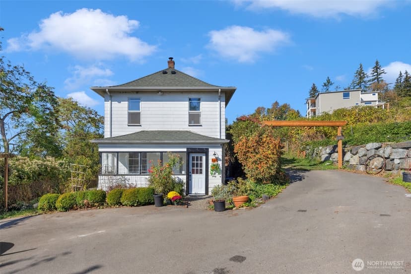 Property photo for 1411 Sunnyside Boulevard, Lake Stevens
