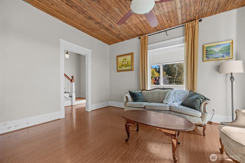 Property photo for 1411 Sunnyside Boulevard, Lake Stevens photo 8