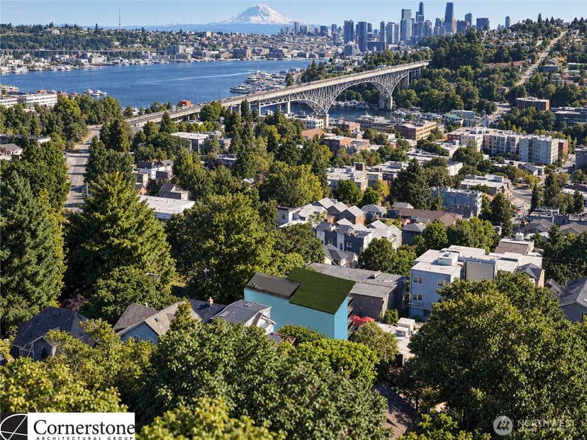 Property photo for 3951 Evanston Avenue N, Seattle photo 3