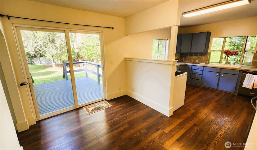 Property photo for 1758 NE Jacobson Road, Poulsbo photo 9
