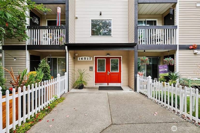 Property photo for 16517 Currie Road SE #B103, Monroe photo 16