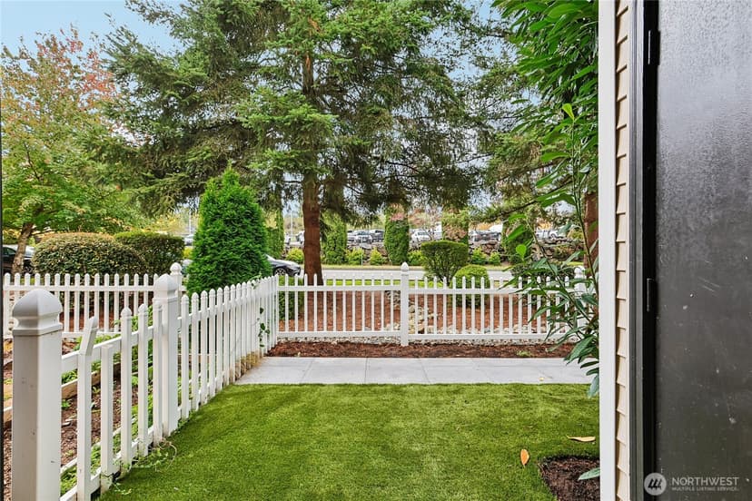 Property photo for 16517 Currie Road SE #B103, Monroe photo 15