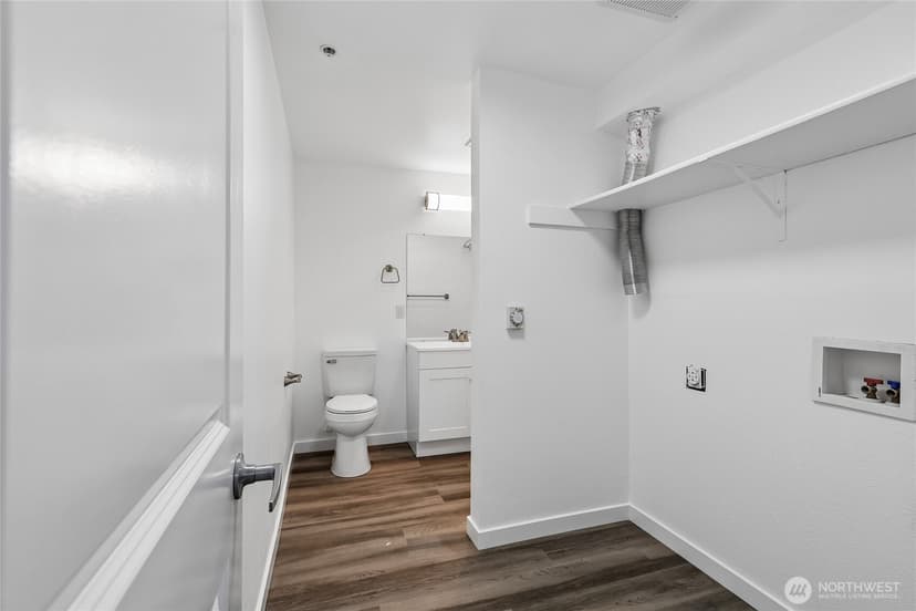 Property photo for 16517 Currie Road SE #B103, Monroe photo 12