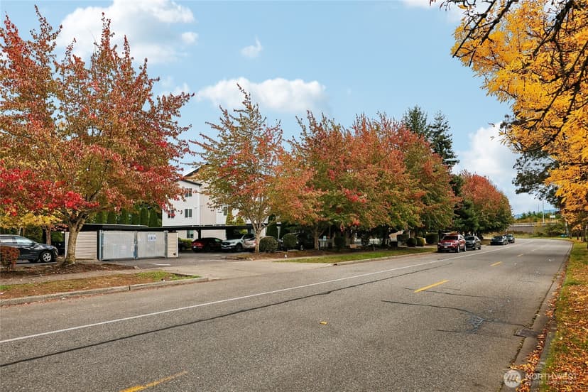 Property photo for 16517 Currie Road SE #B103, Monroe photo 18
