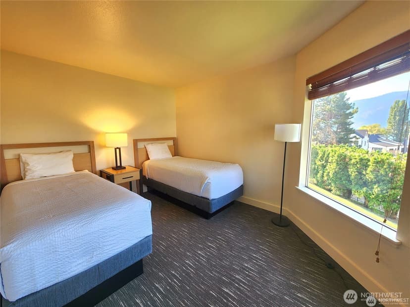 Property photo for 1 Lodge 609-G, Manson photo 12