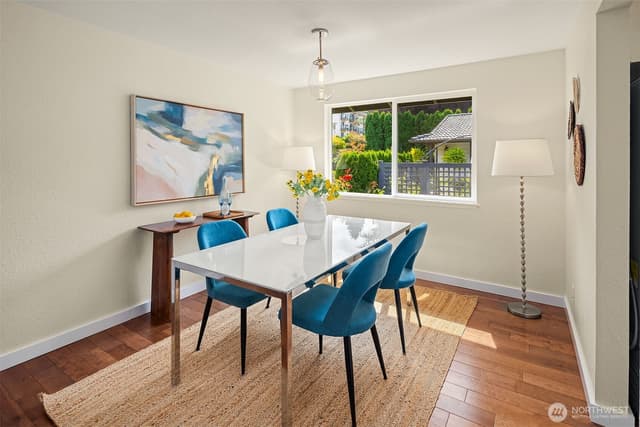 Property photo for 308 Fir Place, Edmonds photo 3