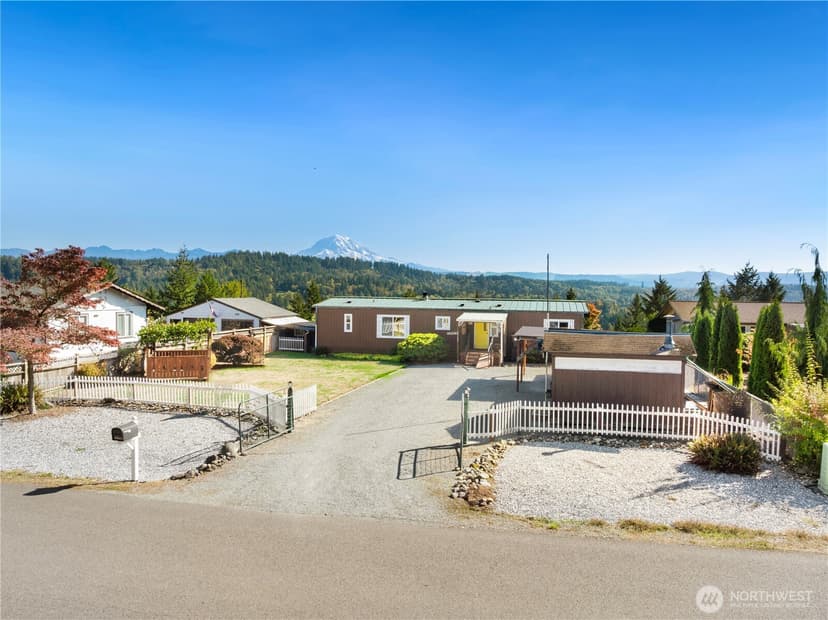 Property photo for 22142 133rd Street E, Bonney Lake photo 2