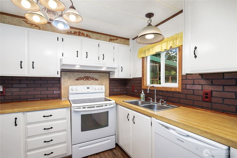 Property photo for 22142 133rd Street E, Bonney Lake photo 12