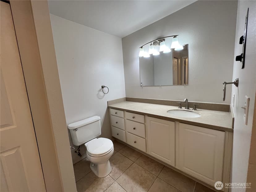 Property photo for 12004 Slater Avenue NE #D5, Kirkland photo 9