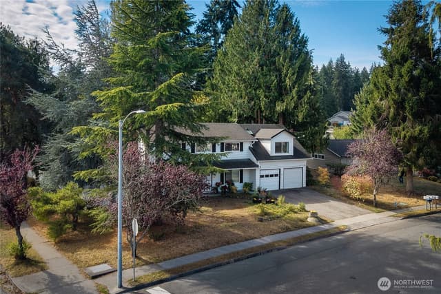 Property photo for 5604 172nd Place SW, Lynnwood photo 2