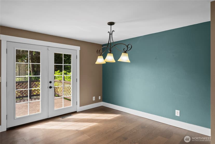 Property photo for 2529 SW 322nd Street, Federal Way photo 13