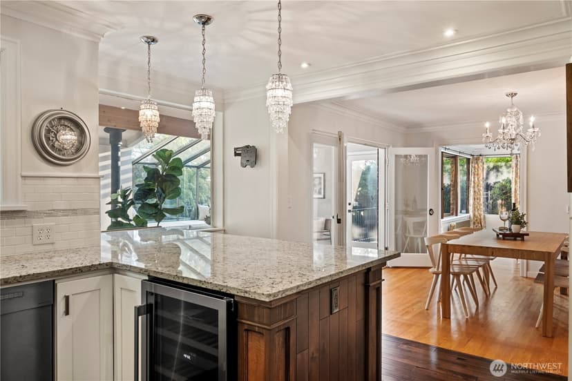 Property photo for 1805 NW 95th Street, Seattle photo 16