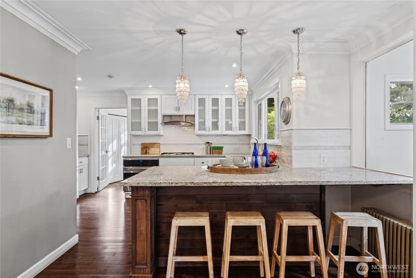 Property photo for 1805 NW 95th Street, Seattle photo 12