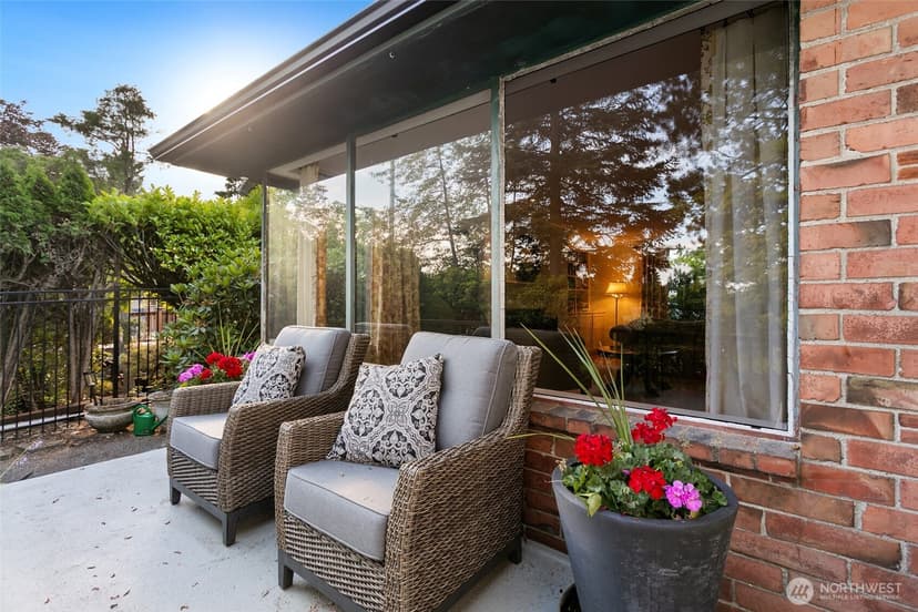 Property photo for 1805 NW 95th Street, Seattle photo 29