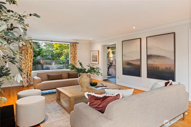 Property photo for 1805 NW 95th Street, Seattle photo 5