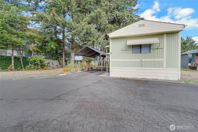 Property photo for 10703 16th Avenue Ct S #9, Tacoma photo 2