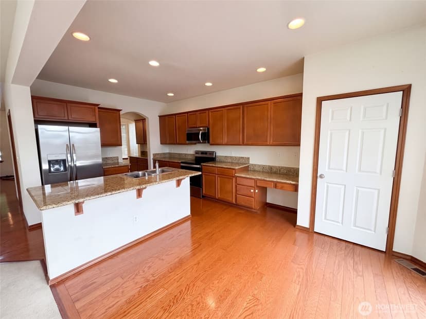 Property photo for 7629 201st Place, Kenmore photo 7
