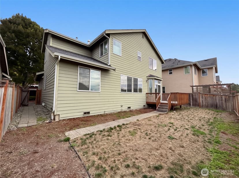 Property photo for 7629 201st Place, Kenmore photo 5