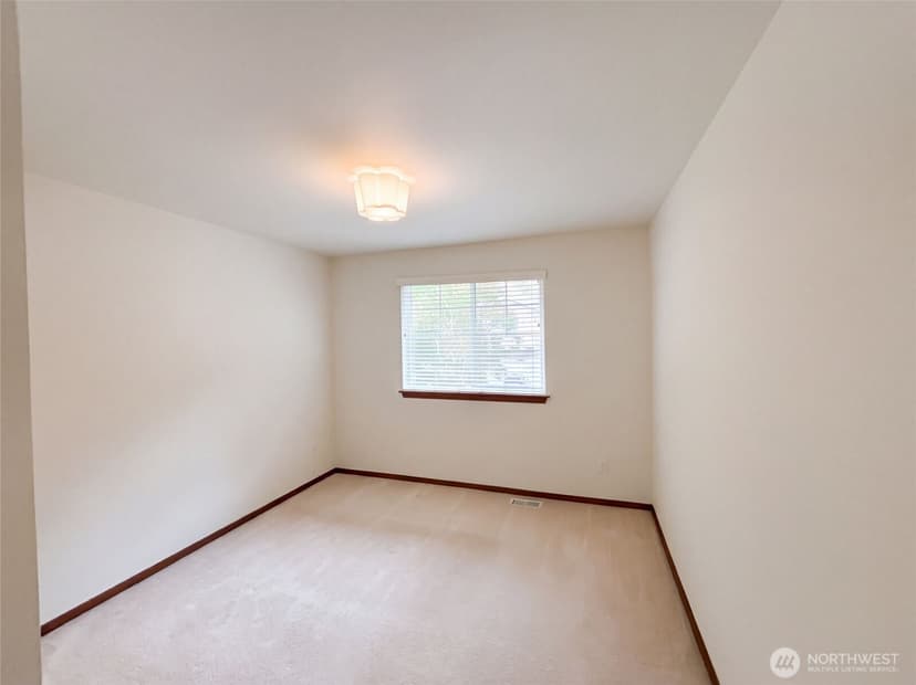 Property photo for 7629 201st Place, Kenmore photo 14