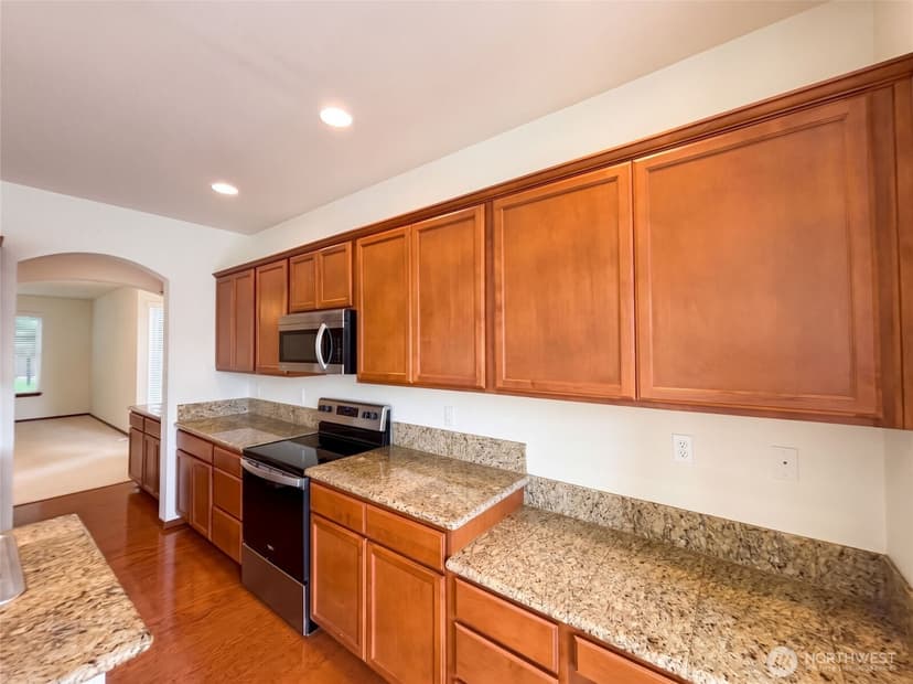 Property photo for 7629 201st Place, Kenmore photo 9