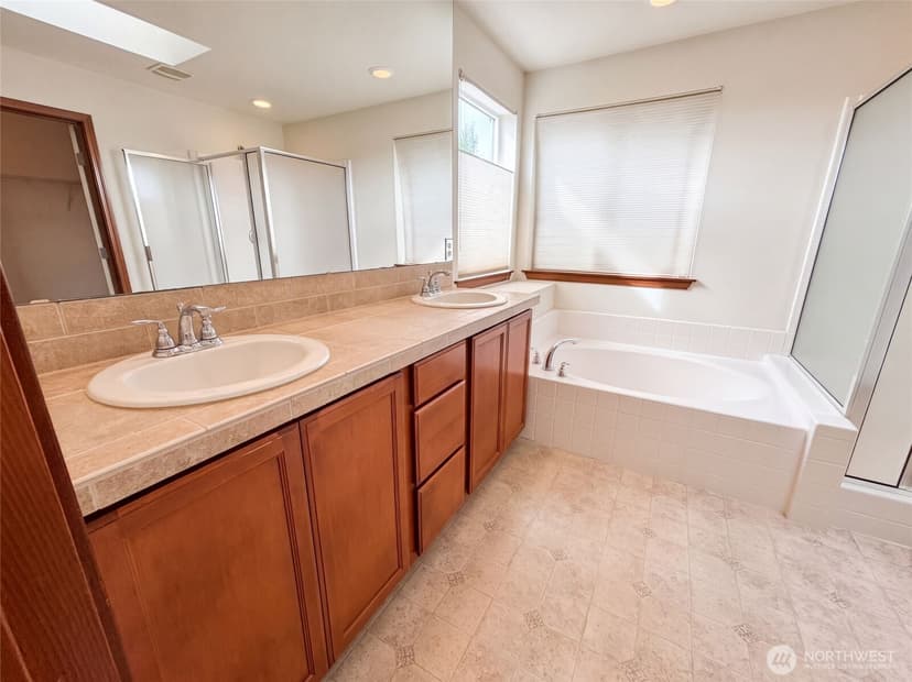 Property photo for 7629 201st Place, Kenmore photo 21