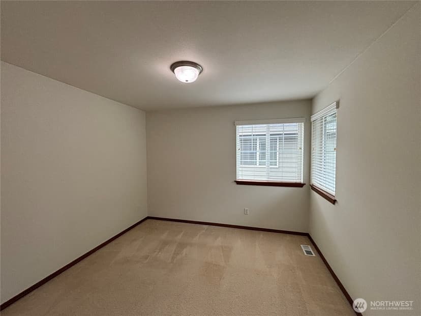 Property photo for 7629 201st Place, Kenmore photo 17