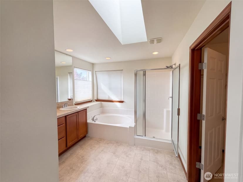 Property photo for 7629 201st Place, Kenmore photo 20