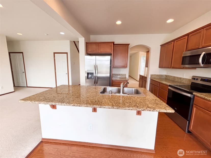 Property photo for 7629 201st Place, Kenmore photo 2