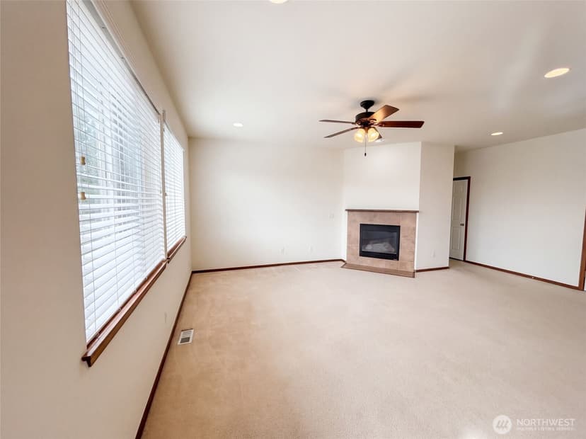 Property photo for 7629 201st Place, Kenmore photo 10