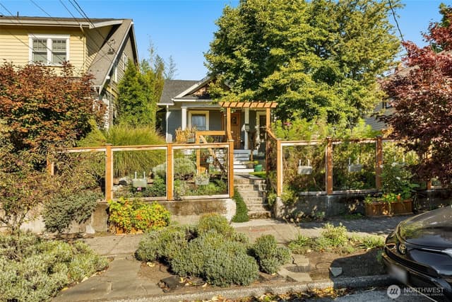 Property photo for 130 NW 74th Street, Seattle photo 5
