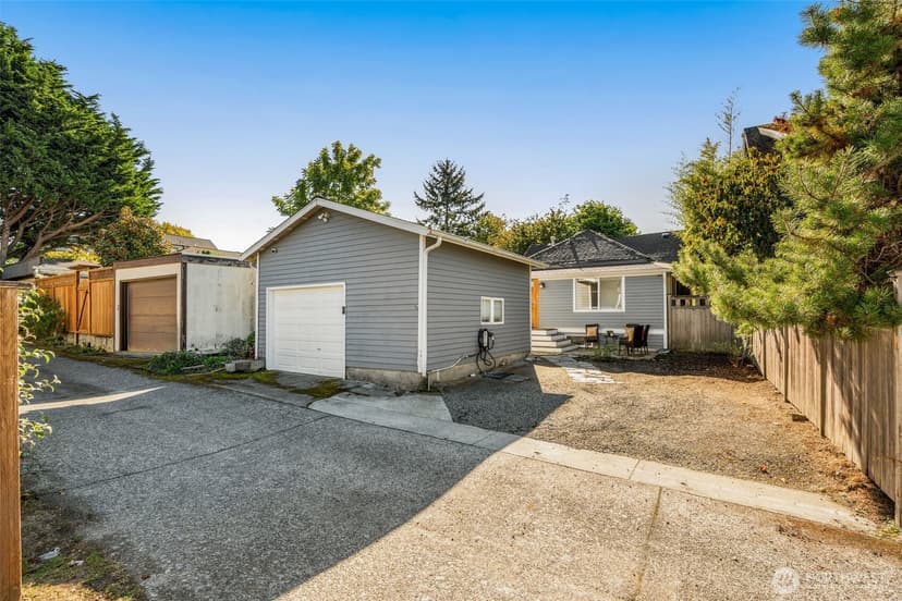 Property photo for 130 NW 74th Street, Seattle photo 25