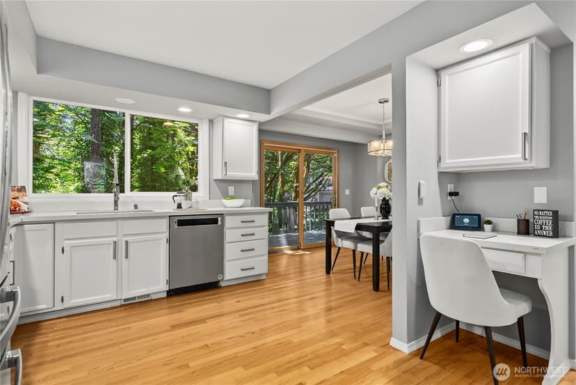 Property photo for 9123 NE 145th Street, Kirkland photo 14