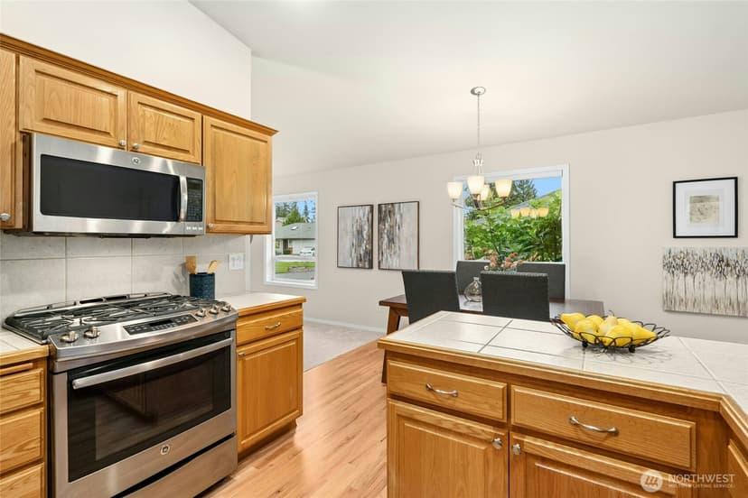 Property photo for 19410 2nd Drive SE #B, Bothell photo 13