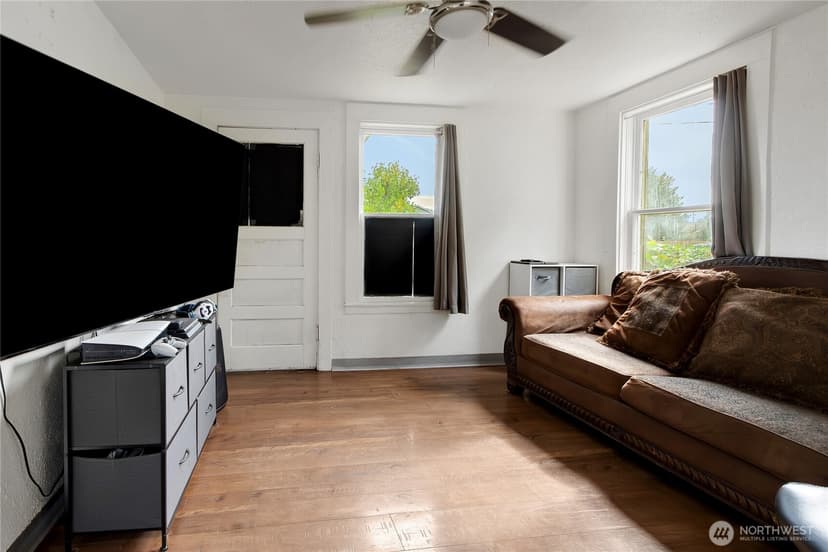 Property photo for 405 Tacoma Boulevard, Algona photo 8