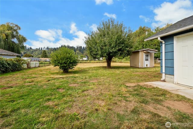 Property photo for 405 Tacoma Boulevard, Algona photo 2