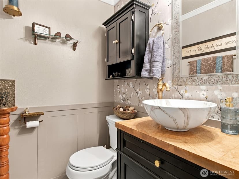 Property photo for 10415 110th Street SW, Lakewood photo 19