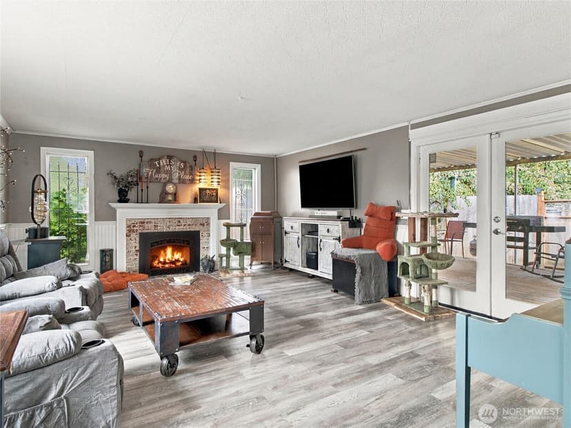 Property photo for 10415 110th Street SW, Lakewood photo 13